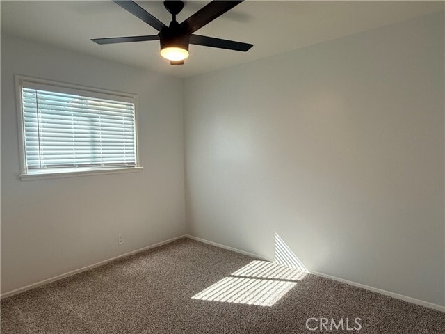 Building Photo - 846 E Almond Dr