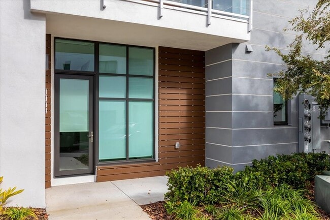 Building Photo - 1776 Mondrian Cir