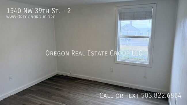Building Photo - 1540 NW 39th St