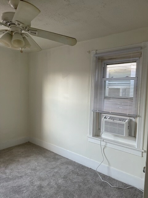 Building Photo - 12 E Lancaster Ave