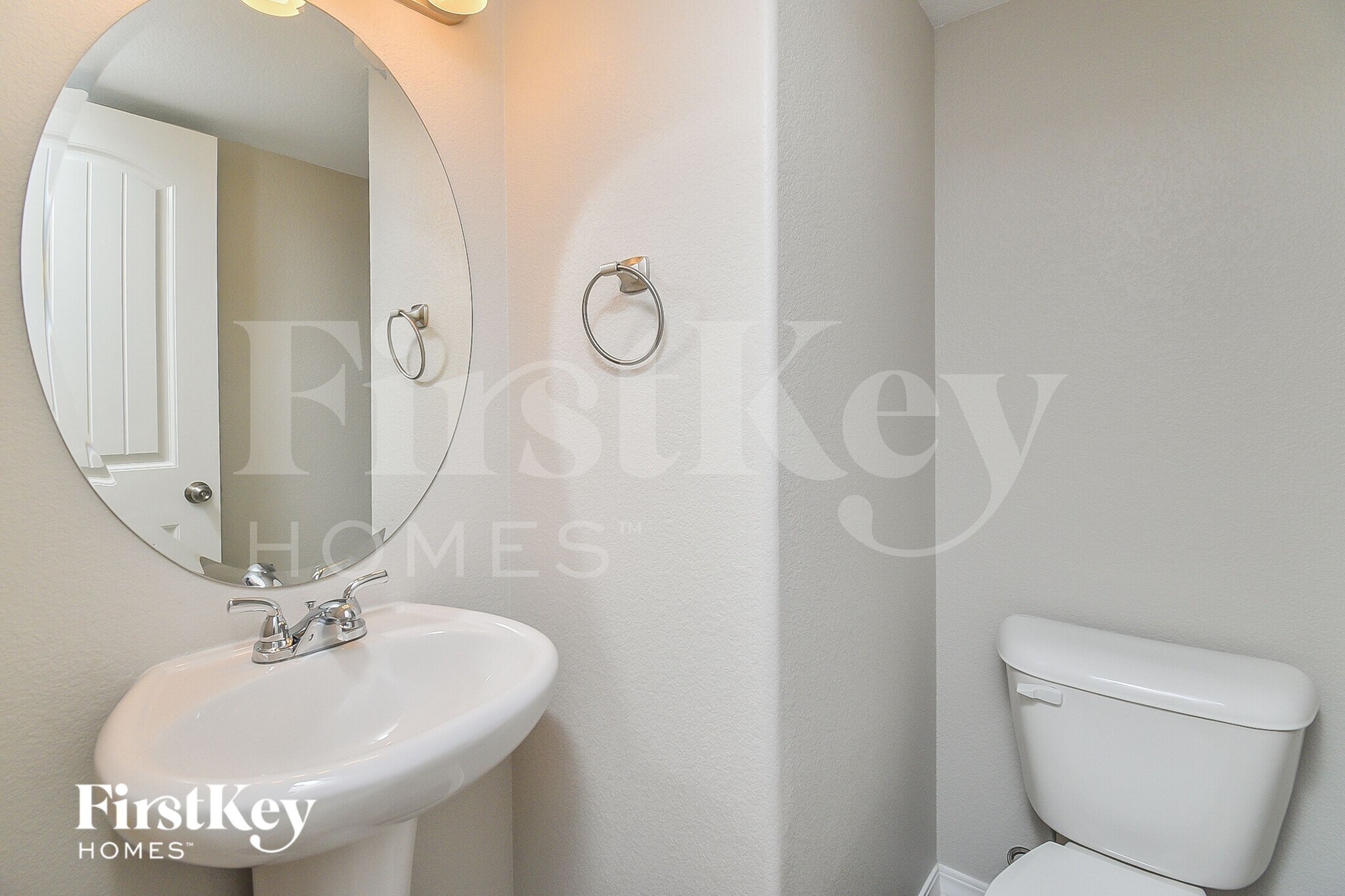 Building Photo - 7757 Benecia Dr