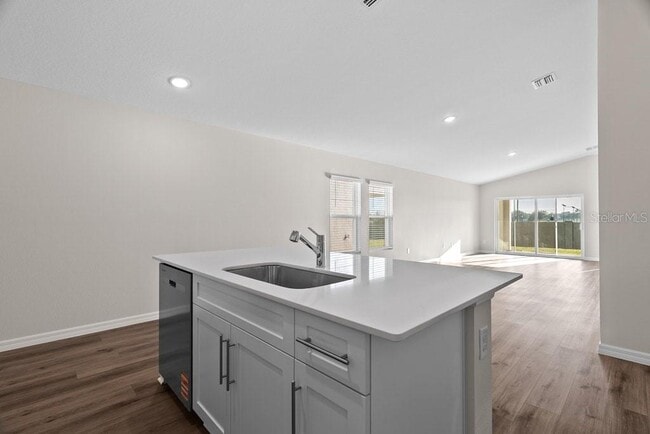 Building Photo - 36920 Sagemoor Dr