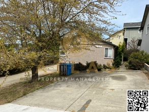 Building Photo - 1830 Magazine St