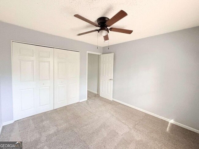 Building Photo - 304 McQueen Cir