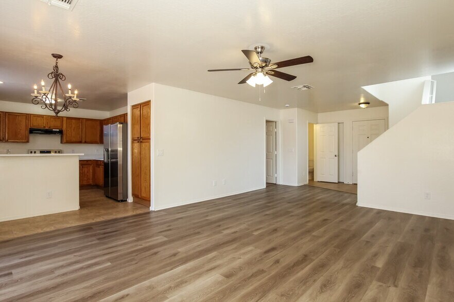 Building Photo - 11239 West Campbell Ave