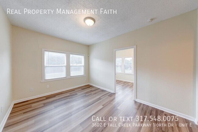 Building Photo - 3602 E Fall Creek Pkwy N Dr