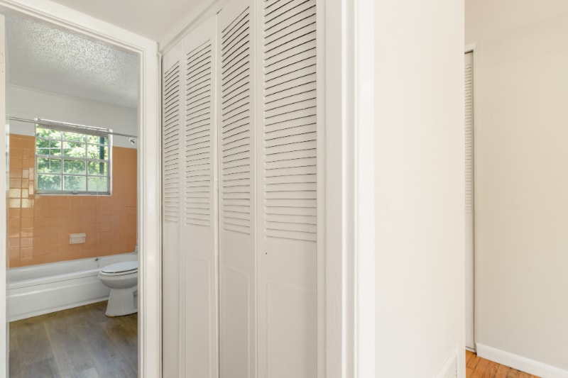 Building Photo - 1380 Church St