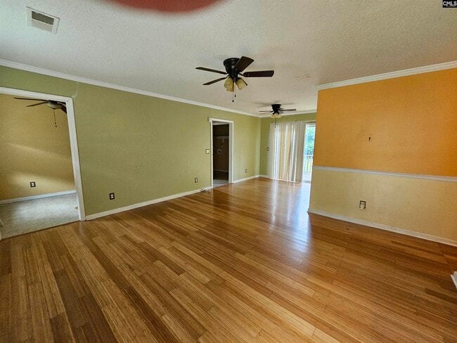 Building Photo - 1001 Rockyknoll Dr