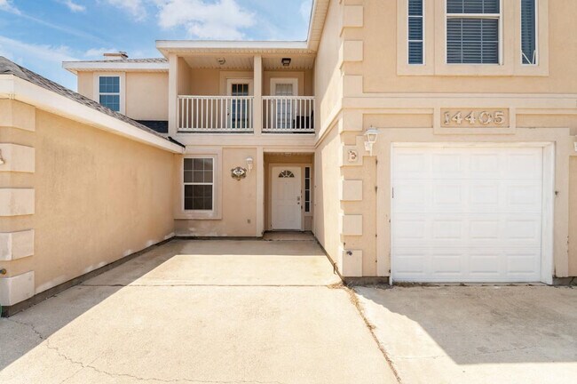 Building Photo - 14434 E Cabana St