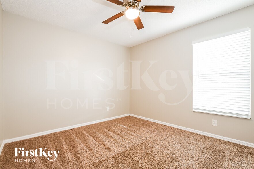 Building Photo - 1008 Kelsey Ave