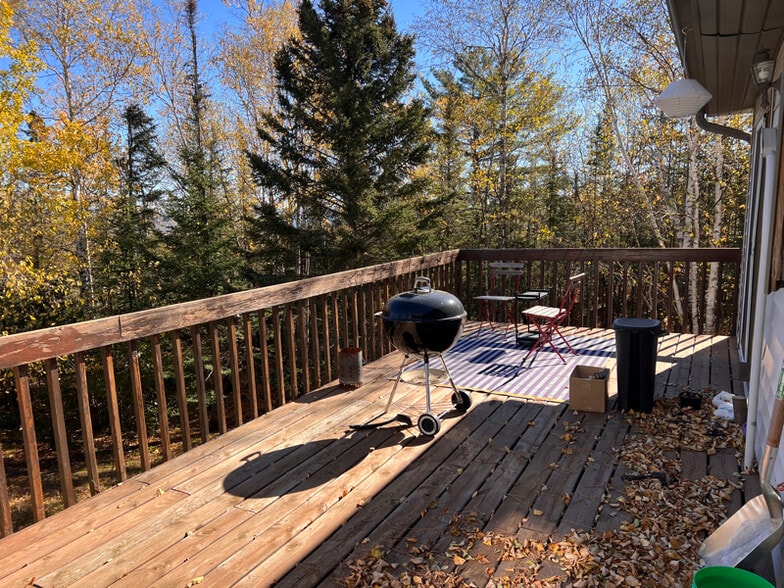 Building Photo - 314 W 8th Ave