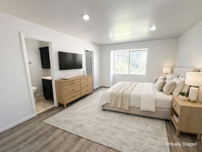 Building Photo - 1016 W Osborn Rd