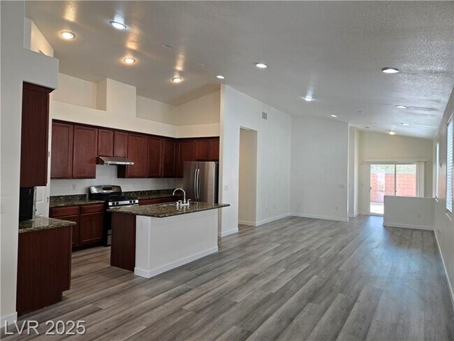 Building Photo - 9463 Jumping Frog Ct