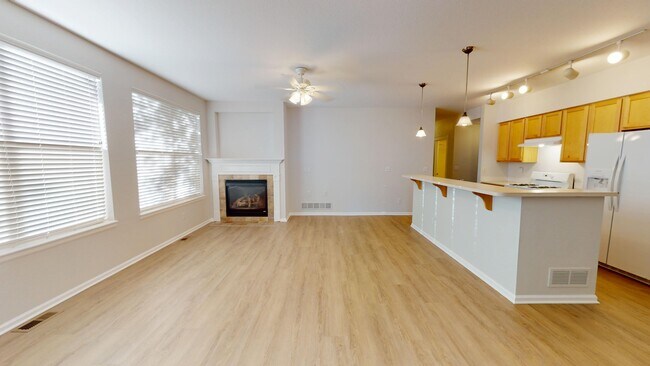 Building Photo - 1610 Ames Ct