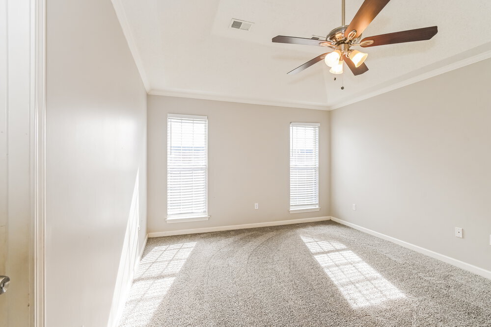 Building Photo - 5678 Kuykendall Dr