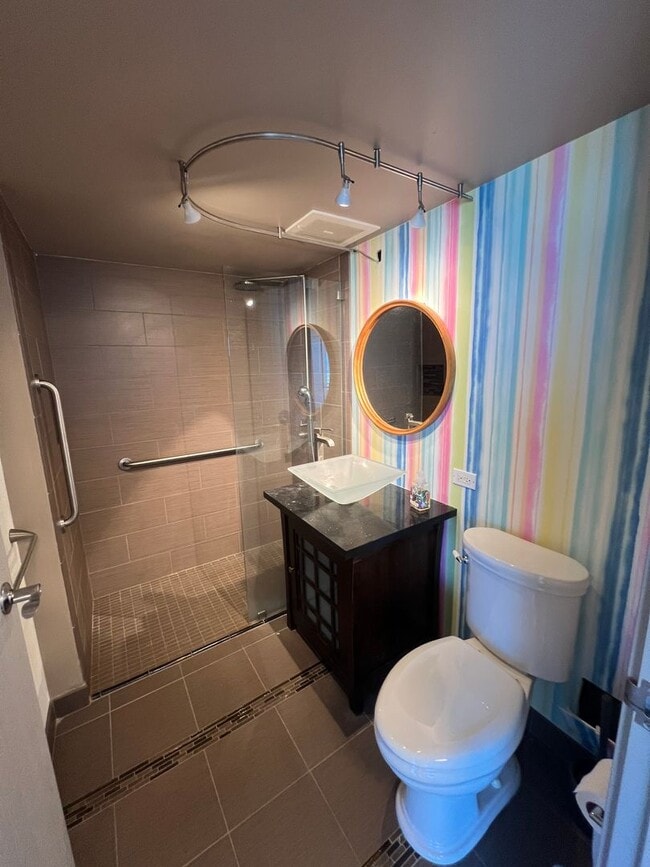 Building Photo - Moana Pacific, High rise 44th floor spacious 1 bedroom/1 bathroom