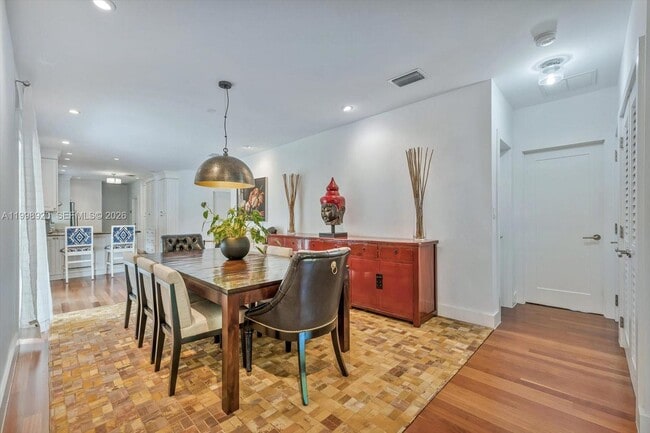 Building Photo - 186 Edgewater Dr