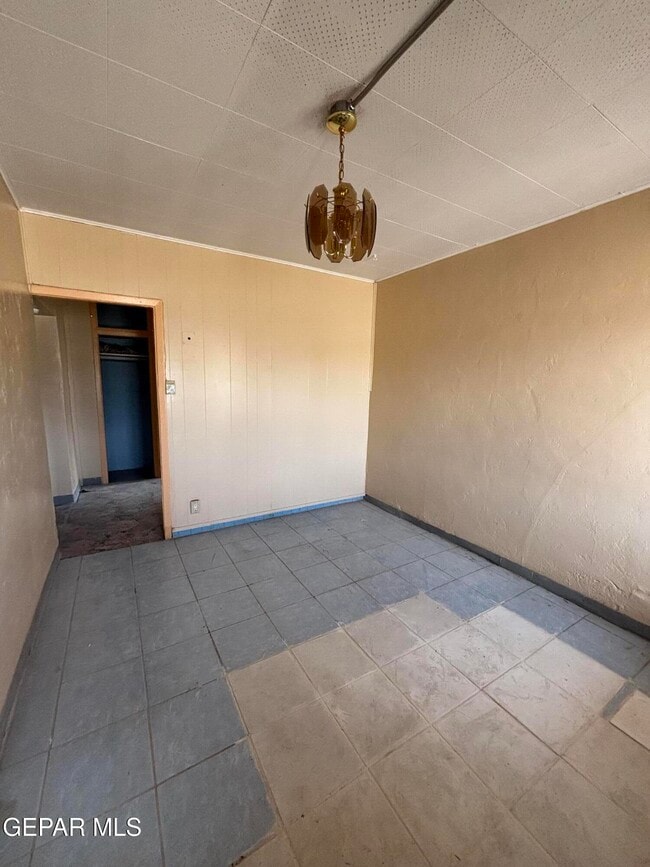 Building Photo - 4000 1/2 Sacramento Ave