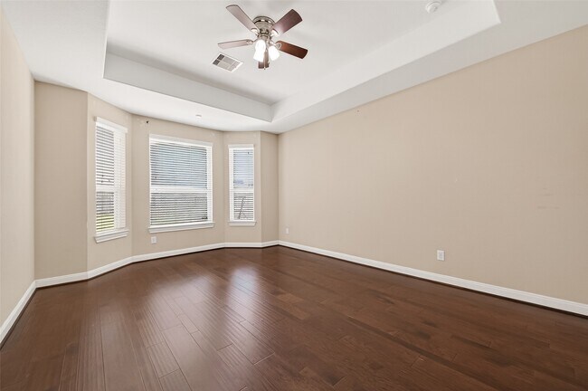 Building Photo - 3002 Overbrook Meadow Ln