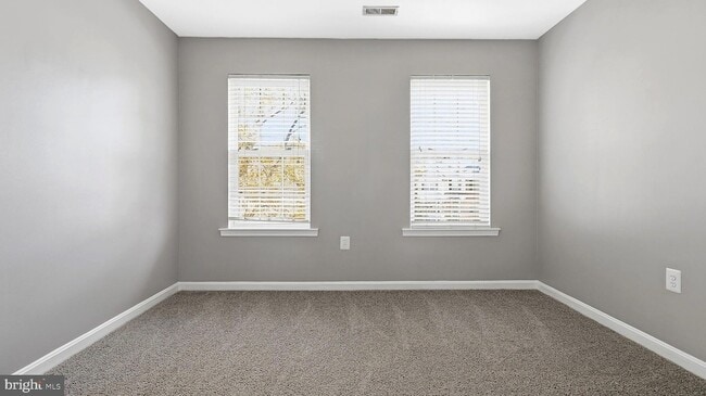 Building Photo - 14101 Kathleen Ln