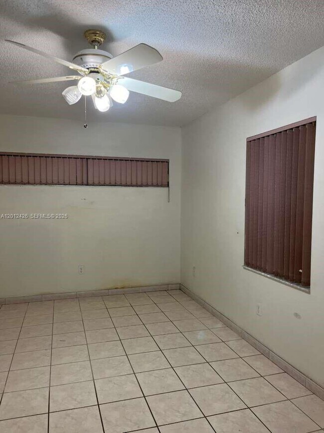 Building Photo - 30724 SW 154th Ct