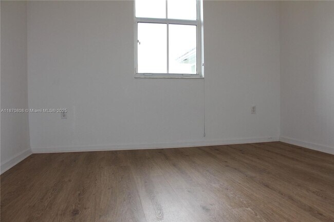 Building Photo - 11202 NW 83rd St