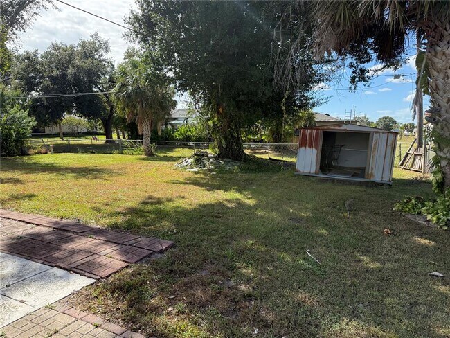 Building Photo - 580 Skylark Ln NW