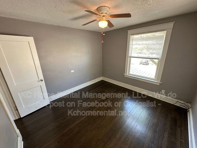 Building Photo - 5105 Walnut St