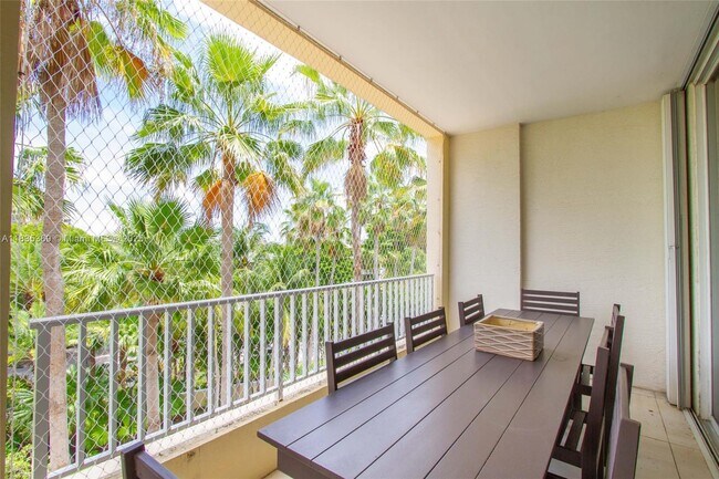 Building Photo - 701 Crandon Blvd