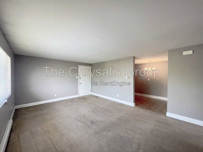 Building Photo - 1467 Catherine St