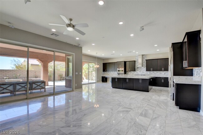 Building Photo - 12101 Edgehurst Ct