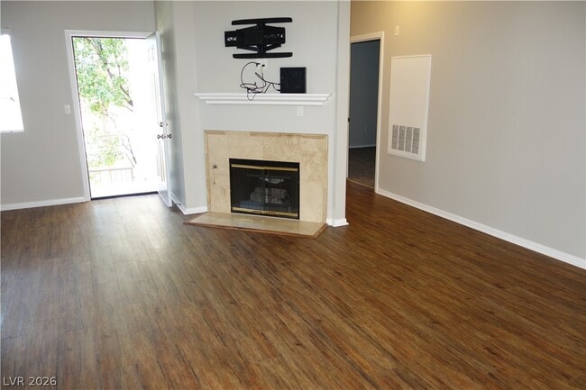 Building Photo - 5250 S Rainbow Blvd