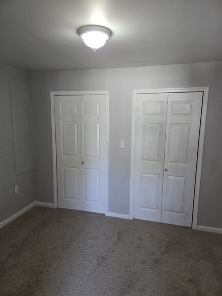 Building Photo - 7022 Surrey Dr