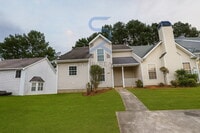 Building Photo - 5923 Dogwood Manor