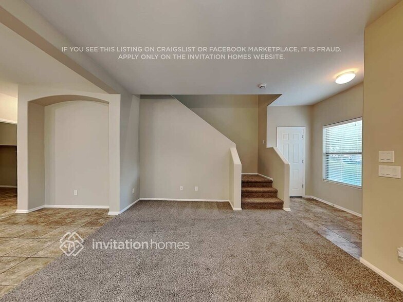 Building Photo - 941 S Deerfield Ln