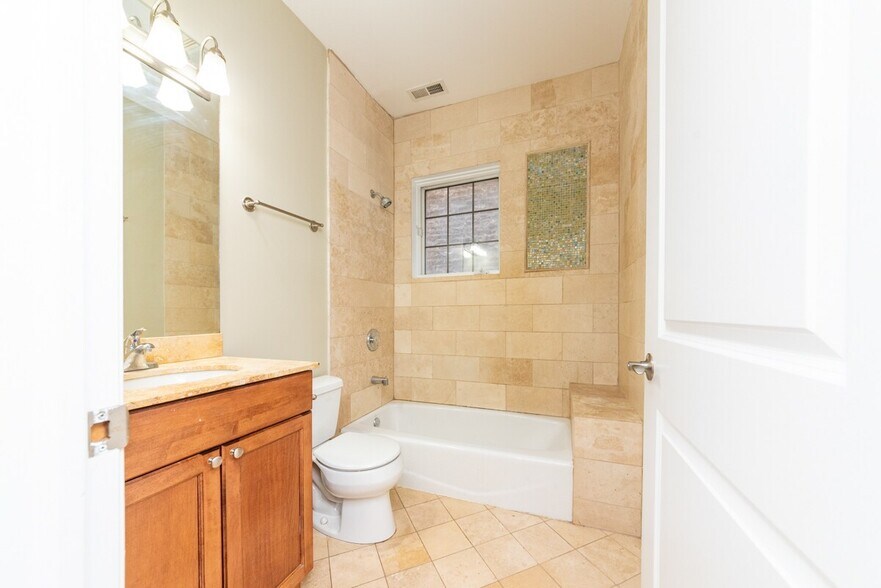 Bathroom 2 - 6217 S Kimbark Ave
