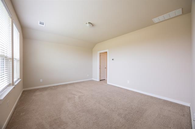 Building Photo - 1560 Kleberg Dr