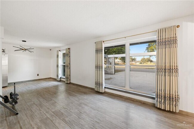 Building Photo - 38 Volz Ln