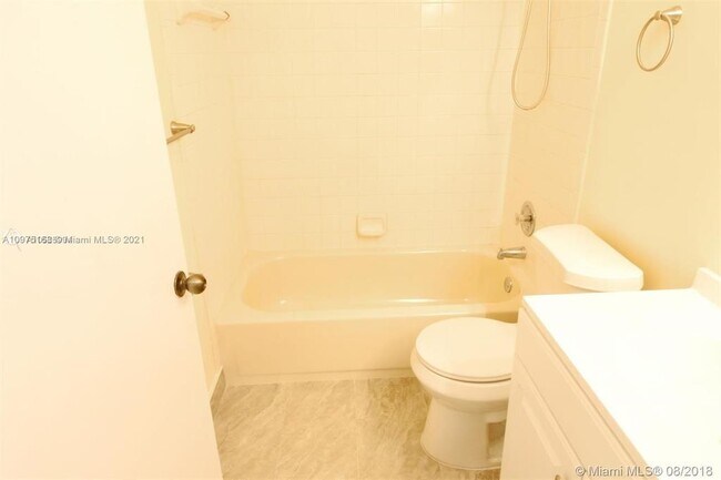 Building Photo - 3457 NW 44th St