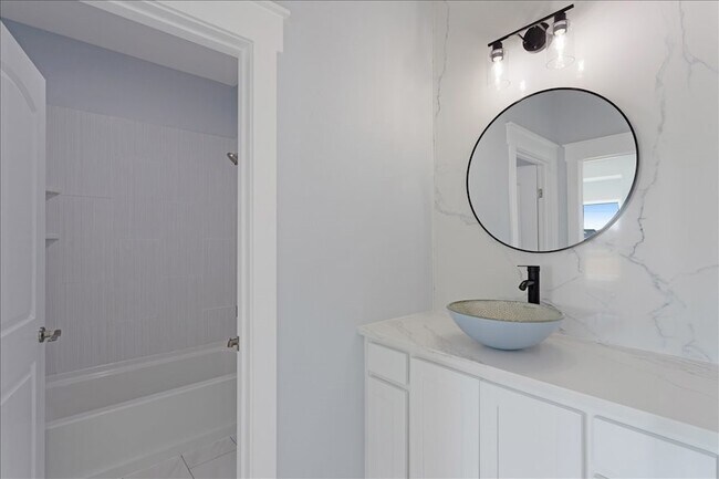 Building Photo - 2355 Co Rd 376