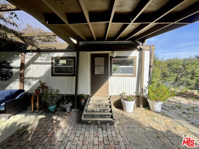 Building Photo - 22500 Monte Vista Dr