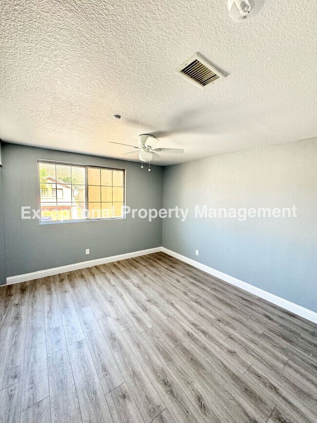 Building Photo - 11748 San Ribas Rd