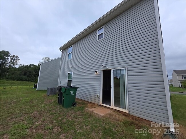 Building Photo - 1513 Nia Rd