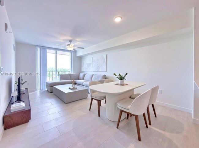 Building Photo - 11239 NW 4th Terrace