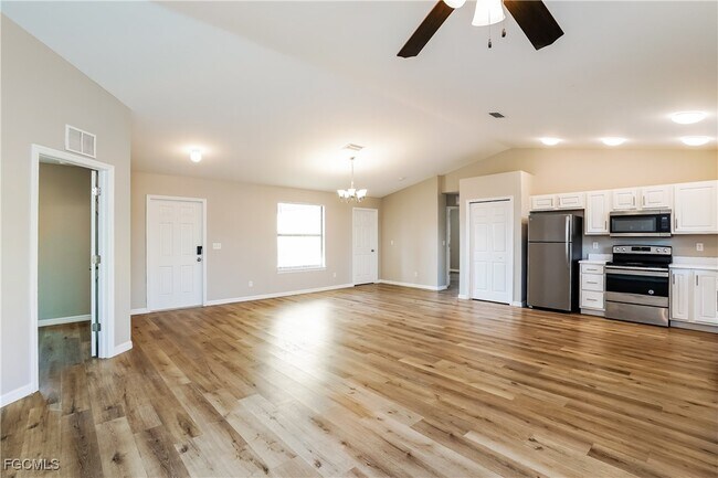 Building Photo - 3800 34th St SW