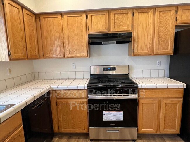 Building Photo - 5216 Palo Alto Ct