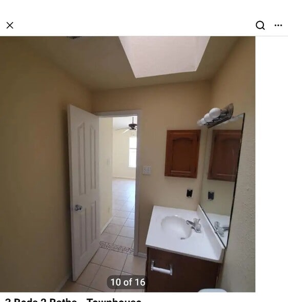 Building Photo - 1617 Glenn James Pl