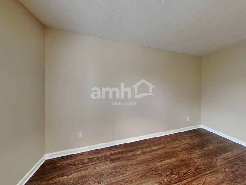 Building Photo - 11529 Pegasus Dr