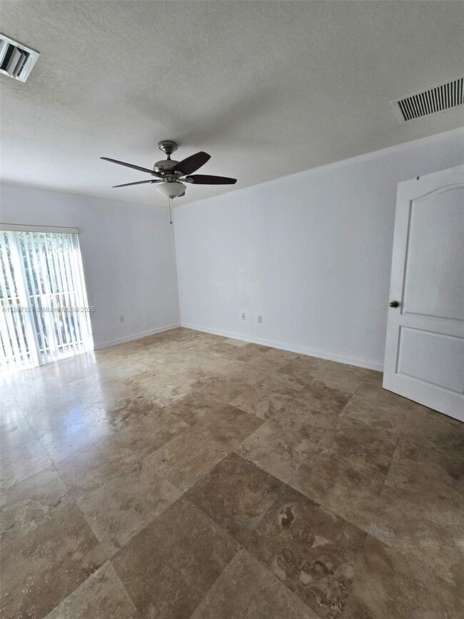 Building Photo - 3028 SW 129th Way