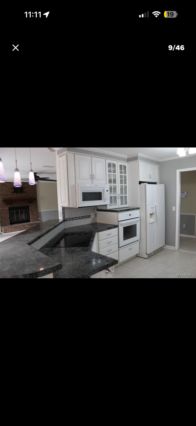 Building Photo - 400 E Emerald Dr